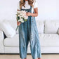👖 50 % RABATT NU! ✨ Damjeans med knappar – justerbara hängslen, baggy passform & slitna detaljer – perfekt för en avslappnad chic look 🕶️