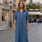 👗 50% RABATT NU! 👖 Ljus Denim Midiklänning med Fickor – Avslappnad & Bekväm – Perfekt för Vardagen 🌸