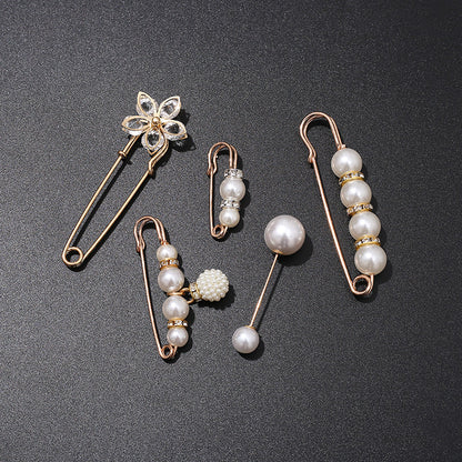 ✨ 50% RABATT NU!🎀 Pärlbrosch Korsett-Stil Dekorativ Pin – Elegant Accessor & Midjebälte – Chic Outfit Essential 💎