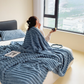 🍂 50 % RABATT NU! 🛏️ Tjock kaninplush & mjölkvelourtäcke – ultramjuk, värmeisolering & mångsidig – perfekt för kalla kvällar 🛋️