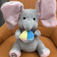 Bonito peluche de elefante para jugar al escondite