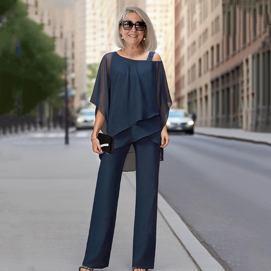 👗 50% RABATT 🌸 | Oregelbunden Chiffongtopp & Vida Byxor – Asymmetrisk & Modern