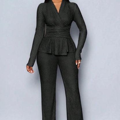 👗 50% RABATT! Nyhet 💫2-delat Set med Peplum-topp & Byxor – Korsad V-hals!
