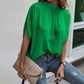 👚 50% RABATT NU! 🕊️ Kvinnors Elegant Mock Neck Topp – Draperad Silhuett, Slits Fladdermusärmar & Andningsbart Tyg – Kontor till Helg ☁️