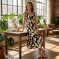 👗 50% RABATT NU! 🌸 V-ringad Klänning med Volanger & Tryck – Smickrande Passform & Flödande Fall ☀️