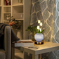 🌷 50 % RABATT NU! 💡 Elegant nattlampa i form av en tulpanbukett – varmt sken, högkvalitativt glas & tidlös design – perfekt för sovrummet 🛋️