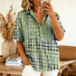 👚 50 % RABATT NU! 🌸 Sommarblus med krage för dam – abstrakt mönster, ledig passform & luftig – lätt, andas bra & perfekt för varma dagar ✨
