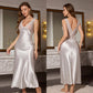 🌙 50% RABATT NU! 🕯️ Elegant V-ringad Slip Nattlinne – Silkeslen, Flödande Passform & Romantisk Charm – För Drömmiga Nätter & Lata Morgnar 🦢