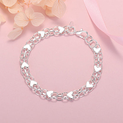 📿 50% RABATT NU! 💖 Hjärtcharm-armband med Dubbelkedja – Diskret Elegans – Perfekt att Bära Ensam eller Stapla – Beställ idag & Få Gratis Present! 🎁