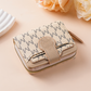 👛 50% RABATT NU! ✨ Elegant Monogram Kort Plånbok för Kvinnor – Premium Konstläder & Smart Organisation – Perfekt för Vardag & Fest 💎
