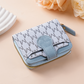 👛 50% RABATT NU! ✨ Elegant Monogram Kort Plånbok för Kvinnor – Premium Konstläder & Smart Organisation – Perfekt för Vardag & Fest 💎