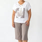 👗 50% RABATT NU! 🌿 Women Casual Two Piece Set – V-Neck Tee & Cropped Pants – Avslappnad Passform & Premium Hudvänligt Tyg – Perfekt för Vardag & Semester ☀️