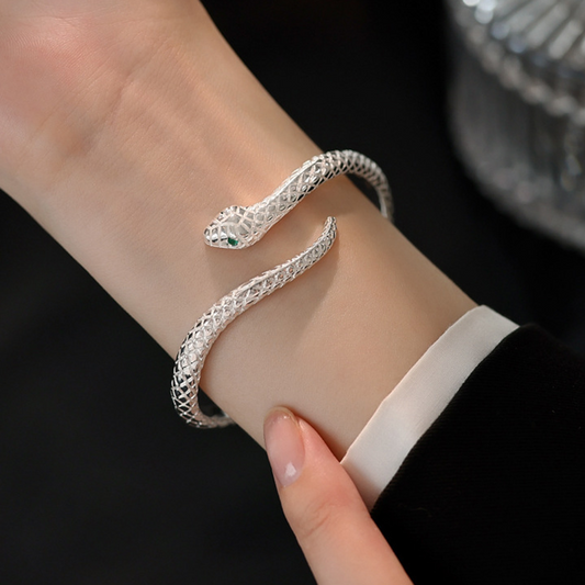 🐍 50 % RABATT NU! ✨ Vintage snake bangle bracelet – ormdesign, justerbar öppen manschett & detaljerade skalor – perfekt för mystisk elegans 🌙