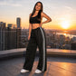 👖 50 % RABATT NU! 🌸 Dambyxor med vida ben – mjukt fall, hög midja & sportig sidorand – perfekt för yoga, resor och vardag 🧘‍♀️