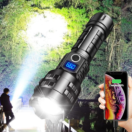 🔦 50 % RABATT NU! ⚡ Högeffekts uppladdningsbar ficklampa – 90 000 lumen, 7 lägen & 10 000 mAh – perfekt för camping, nödsituationer och dagligt bruk 🏕️