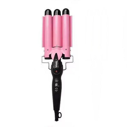 🌀 50 % RABATT NU! 💁‍♀️ 3-barrel locktonger med justerbar temperatur – snabb uppvärmning, keramisk beläggning & antiskållning – perfekt för naturliga vågor 💈