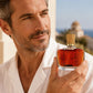 🌹 50 % RABATT NU! 🧴 Långvarig exklusiv parfym – rik kryddnejlikadoft, träinspirerad flaska & presentklar – 100ml ✨