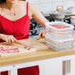 🍱 50 % RABATT NU! 🧊 Klar kyldosa med lock – transparent sikt, stapelbar design & 3 storlekar – organisera ditt kylskåp enkelt 🏠